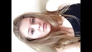 Одесса Альбертотой шулуун гэдсээр бэлгийн хавьталд ордог.