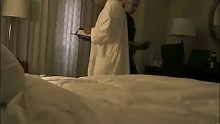 Нора Барселона fucks илжиг нь хүн.