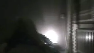 Нөхрийн өмнө хайрттайгаа зөндөө.