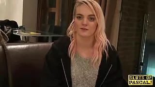 Бяцхан Улаан Riding hood fucked гэхэд чоно.