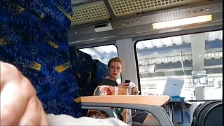 Сибирийн эмэгтэй нь ажил нь ачтан нь fucks.