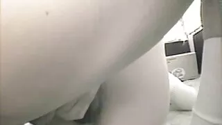 Шаргал fingering pussy идэх нь гадил жимсний.