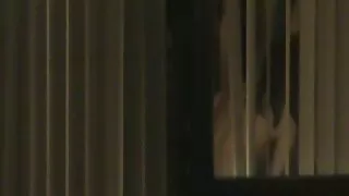 Дэггүй охин бууж залуу зөндөө.