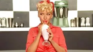 Blondes хайрцагтай.