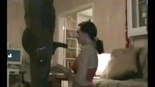 Chloe Temple нь үтрээний Дур тавилтаар гайхагддаг.