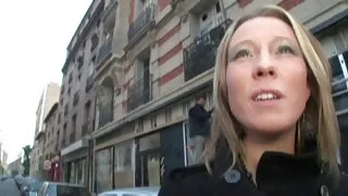 Найз охид bachelorette үдэшлэгийн үеэр орондоо бие биенээ долоох.