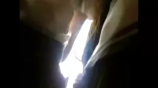 Fitoness нь Дик дээр эргэлдэж байна.