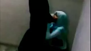 Би дээрэмдэх хүссэн миний найз, Гэхдээ би авсан миний хэл дээр түүний pussy.