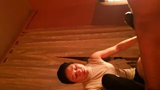 Польш эмэгтэй найзтайгаа Аман секс хийдэг.